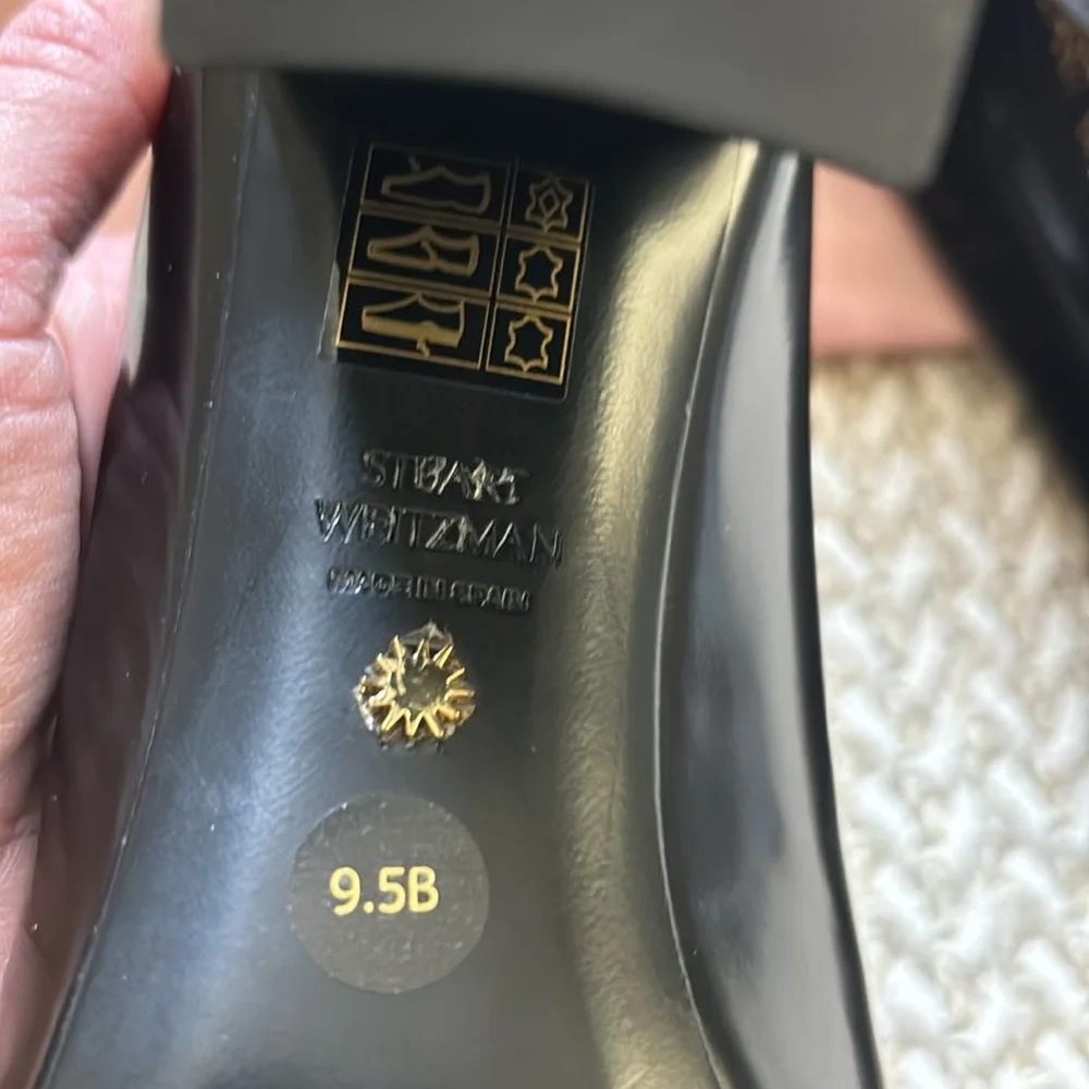 STUART WEITZMAN Leather Block Heel Pumps - Black, size 9.5B - Picture 2 of 4